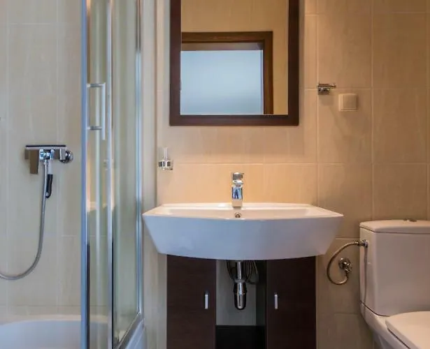 Rum i privatbostad Nova 34a Hel