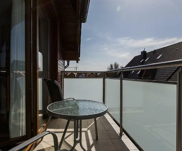 Nova 34a Rum i privatbostad Hel