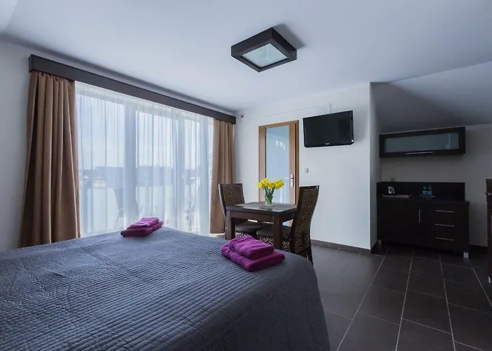 Nova 34a Rum i privatbostad Hel