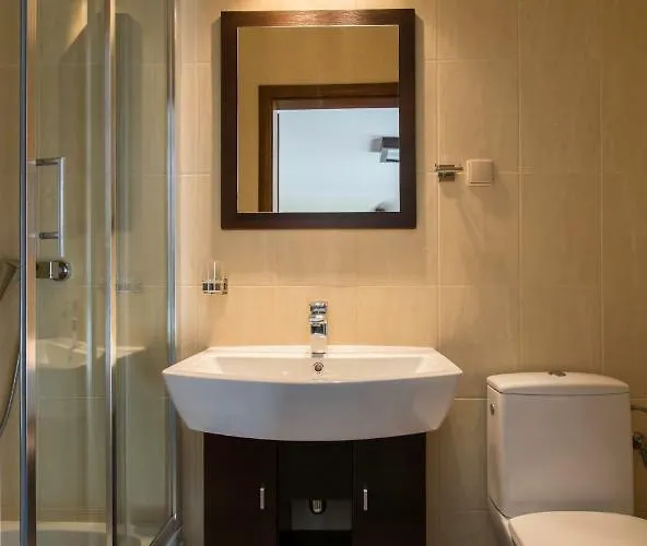 Nova 34a Rum i privatbostad Hel